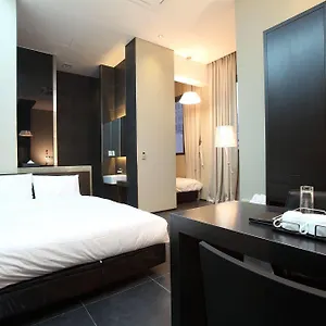3* Отель Irene Myeongdong